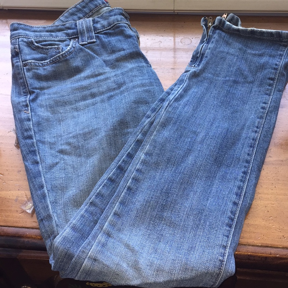 XX1 size 7 four pocket jeans